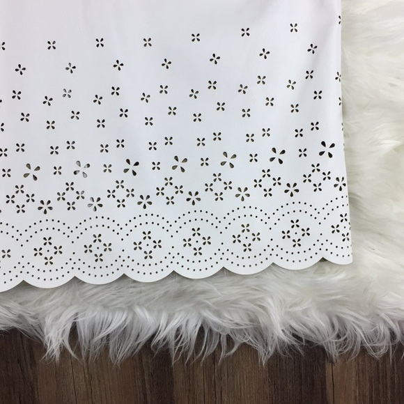 Chelsea & Violet Open Back White Faux Leather Top - Picture 2 of 5